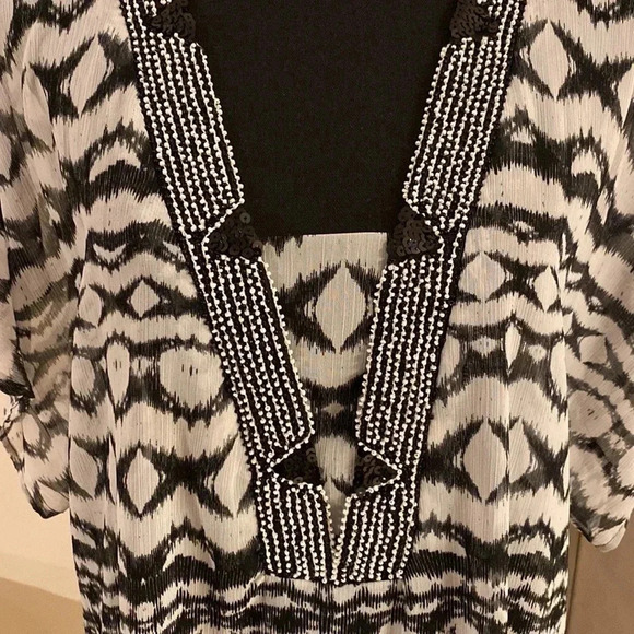 BADGLEY Mischka gorgeous beaded dress size M NWOT - Picture 3 of 9